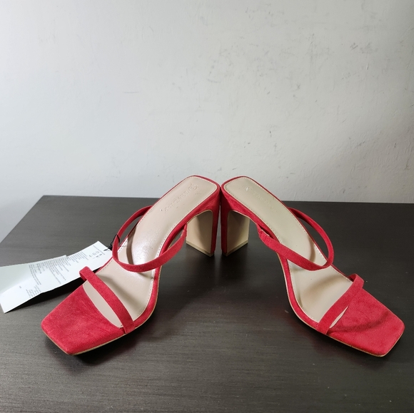 The Drop Avery Red Faux Suede 2 Strap Square Toe High Heel Sandals Size 9M NWT - Picture 5 of 11